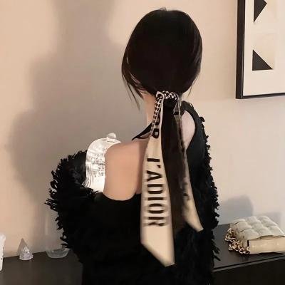 春闺梦里人
